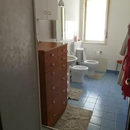 At Claudio And Inna's Проживание в семье Катания